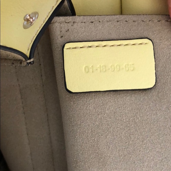 Chloé Mini Leather Faye Bracelet Bag - Picture 8 of 8